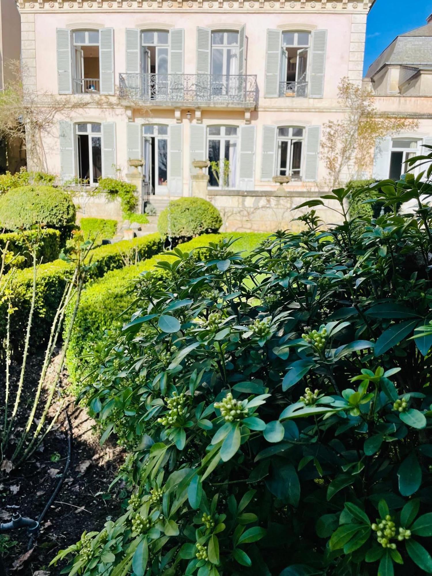 Belle Fontaine Hotel Bourges Exterior photo