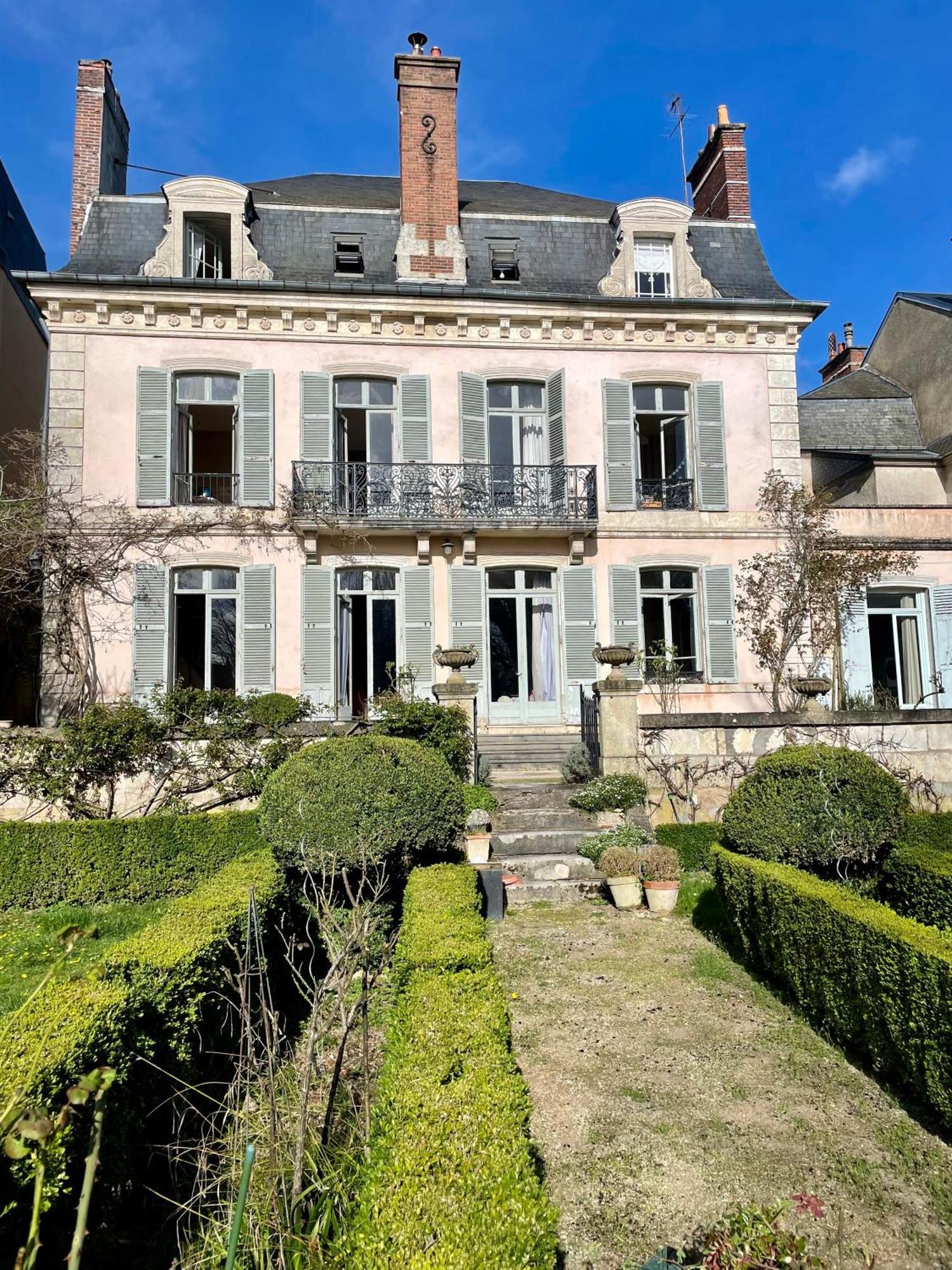 Belle Fontaine Hotel Bourges Exterior photo